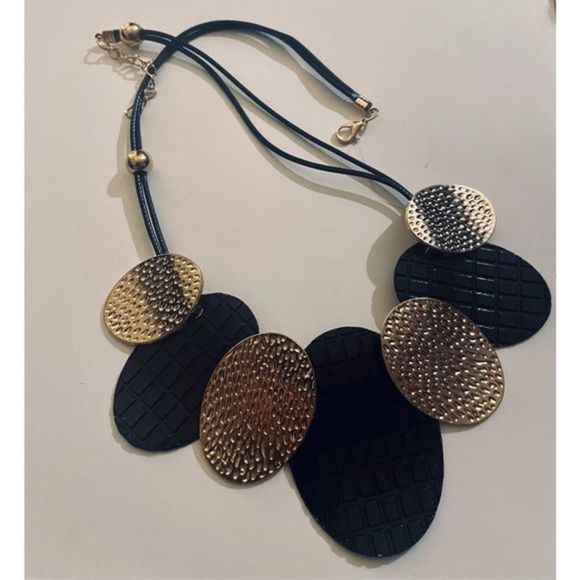 CUTE BLACK AND GOLD BOHI CHOKER NECKLACE - Picture 4 of 8
